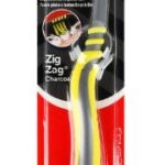 Colgate Zig Zag Charcoal Medium zubná kefka 1ks